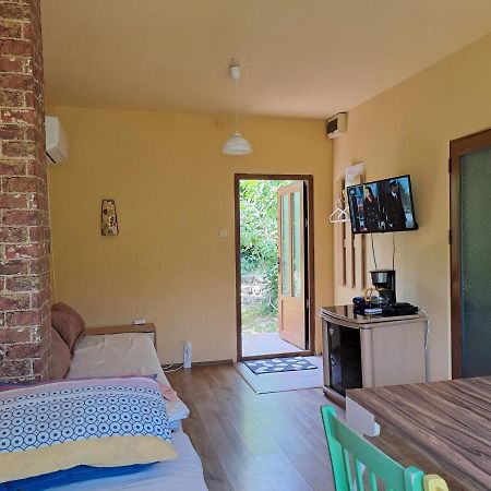 Yellow Villa Синеморец Екстериор снимка